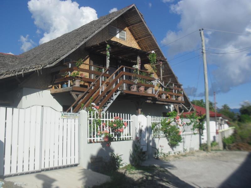 Hotel Sisters Inn Moalboal Exteriör bild